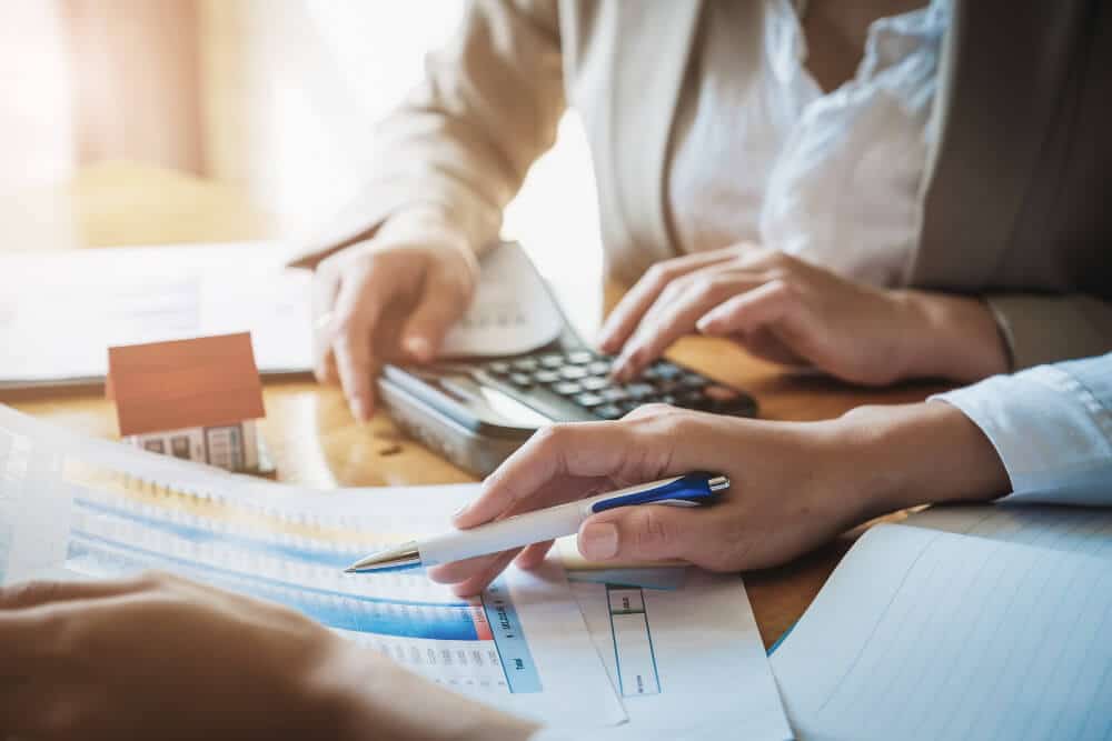Obligatoriedad de las NIIF para las pymes españolas frente al Plan General de Contabilidad